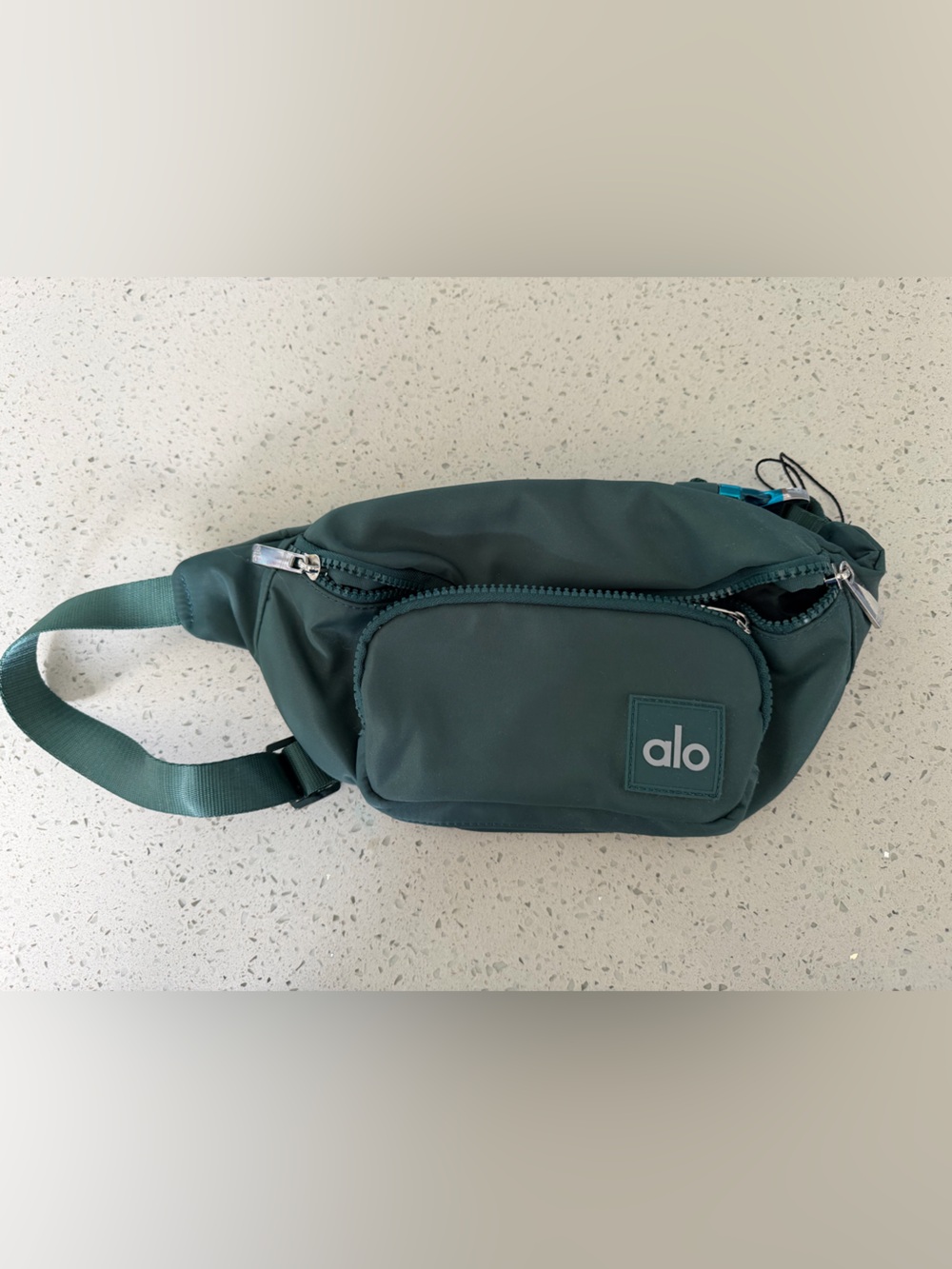 Alo Yoga sling/crossbody bag